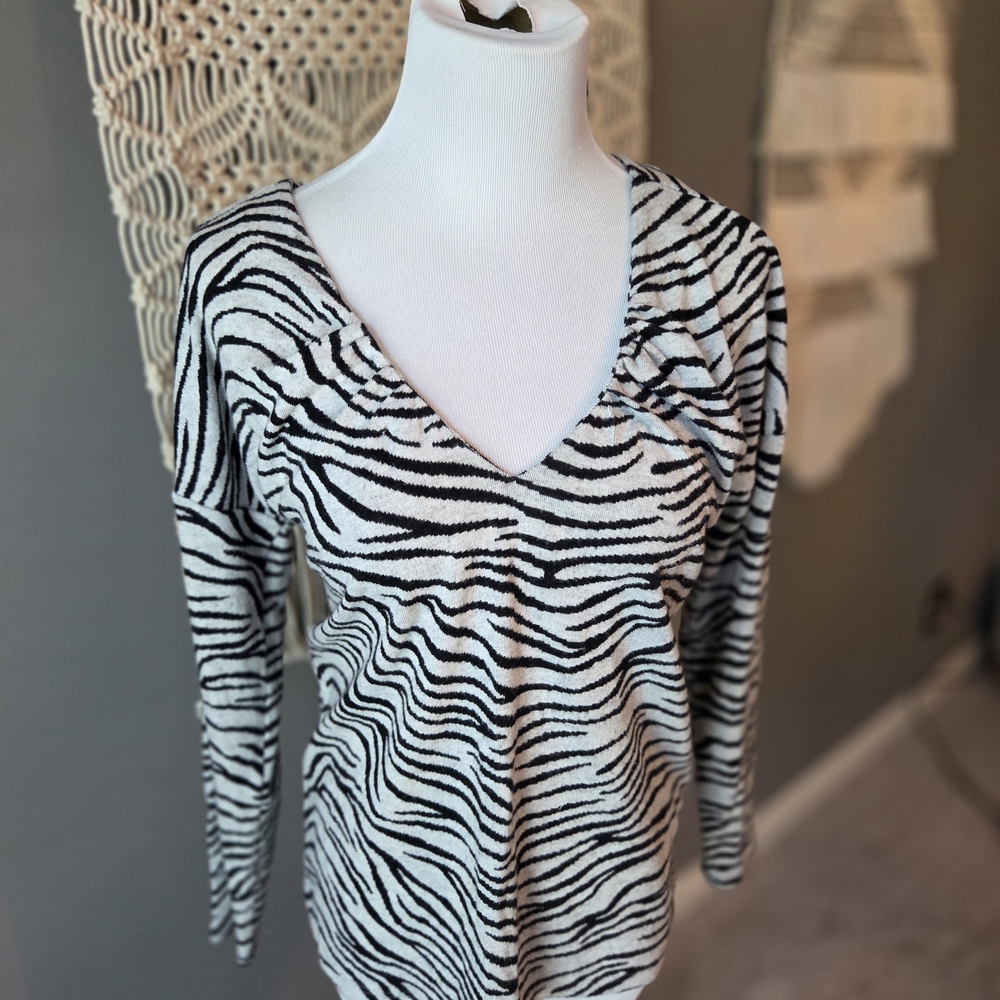 Maeve Zebra Print V-Neck Sweater